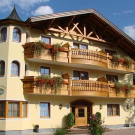 Landhaus Gruenau Wals-Siezenheim Exterior photo